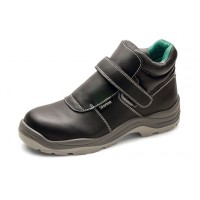BLACK LEATHER BOOT WITH TOE...