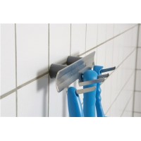 WANDHALTER AUS EDELSTAHL.... 2