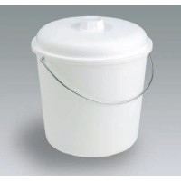 SEAU EN PLASTIQUE BLANC...