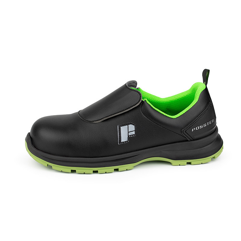 SCARPE NERE CON PUNTALE TESEO S2